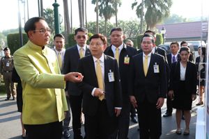 โครงการจัดให้มีสัญญาณโทรศัพท์เคลื่อนที่และบริการอินเทอร์เน็ตความเร็วสูงในพื้นที่ชายขอบ