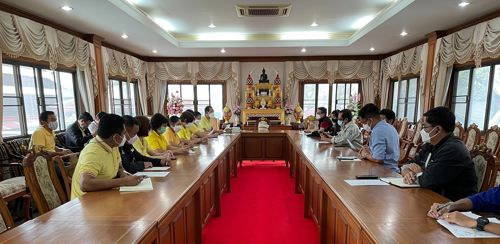 สำนักงาน กสทช. เขต 11 เข้าร่วมประชุมกับสำนักงานเขตจอมทอง กฟน. และผู้ประกอบการสื่อสารทุกค่าย เพื่อวางแผนการจัดระเบียบสายสื่อสารบริเวณเส้นทางเสด็จฯ