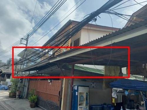 สำนักงาน กสทช.เขต 11 ดำเนินการตรวจสอบและแก้ไขสายสื่อสารตกหล่นกีดขวางทางเข้า - ออก บริเวณเลขที่ 25/12 ซอยภูมิเวท 15 ตำบลบางตลาด อำเภอปากเกร็ด จังหวัดนนทบุรี